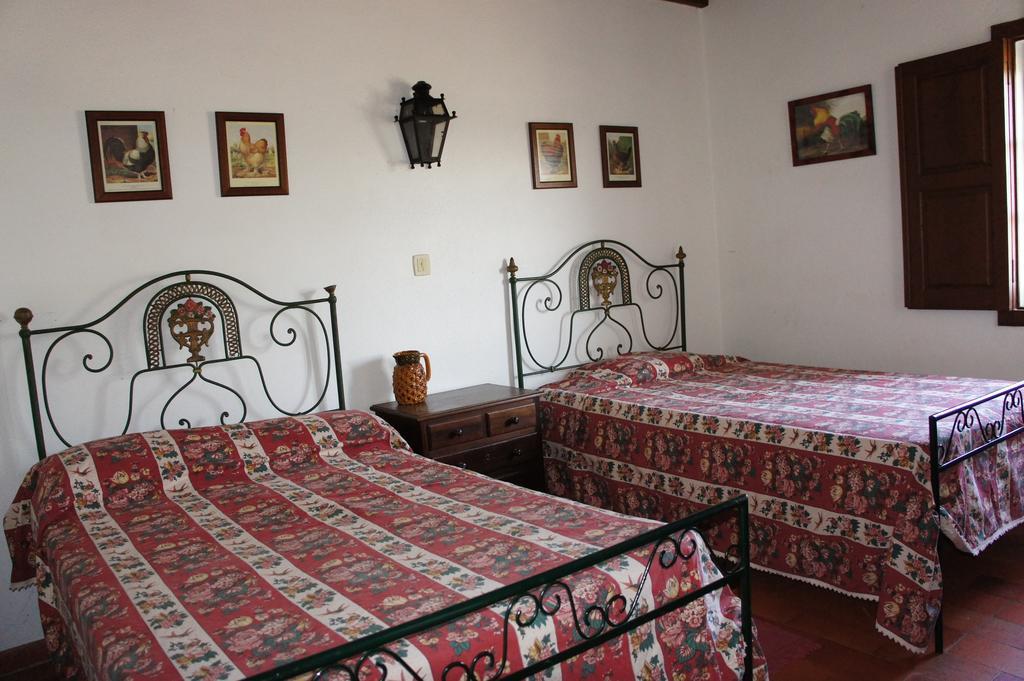 Quinta Das Arribas Guest House Abrantes Phòng bức ảnh